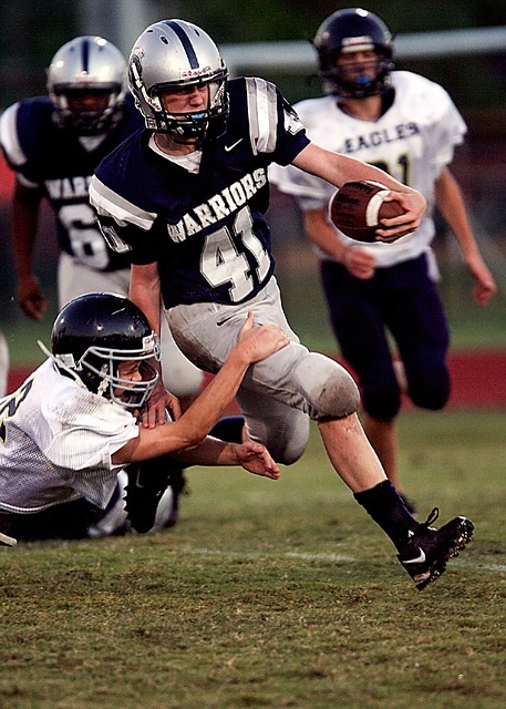 前鋒是保持 前鋒是保持